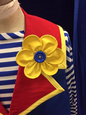 Comedy Daisy